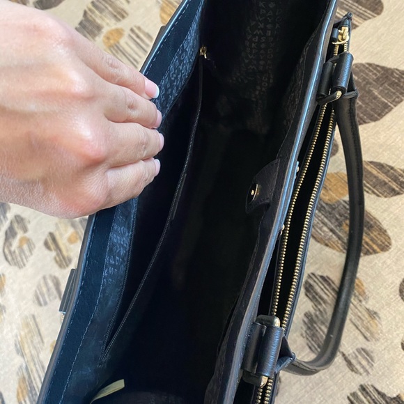 Kate Spade - Picture 2 of 3